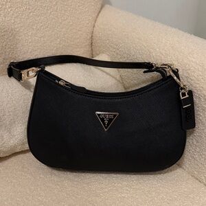 GUESS Noelle Black Shoulder Bag